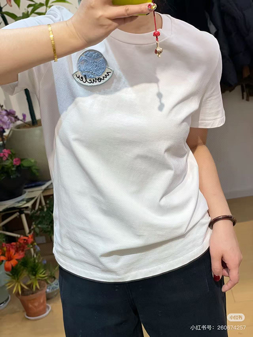モンクレールコピータオル刺繍サインロゴ半袖Tシャツ