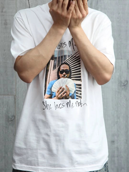 シュプリームコピー SUPREME SS25 MAX B TEE人物プリント半袖Tシャツ