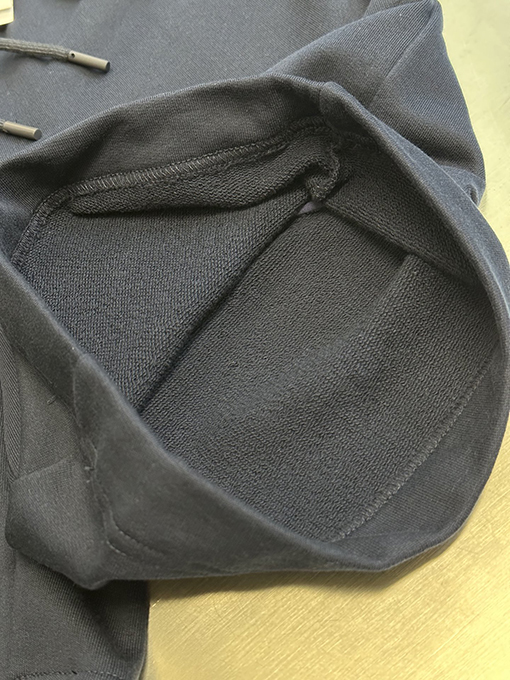 バーバリーコットン製 バトルホース 刺繍 パッチ ショートパンツ