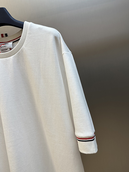 トムブラウンコピータグデザイン コットン半袖Tシャツ