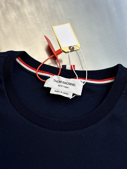 トムブラウンコピータグデザイン コットン半袖Tシャツ