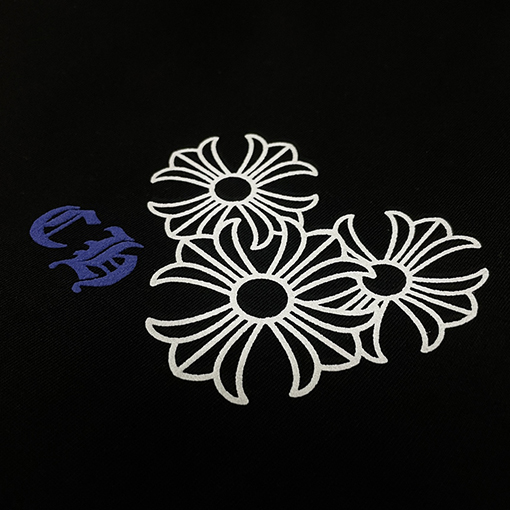 クロムハーツ プリント刺繍ロゴ クルーネック半袖Tシャツ
