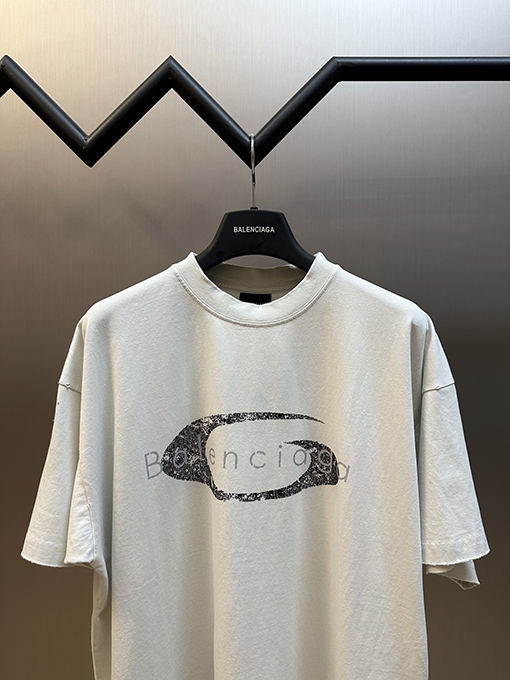 バレンシアガプリント半袖Tシャツ