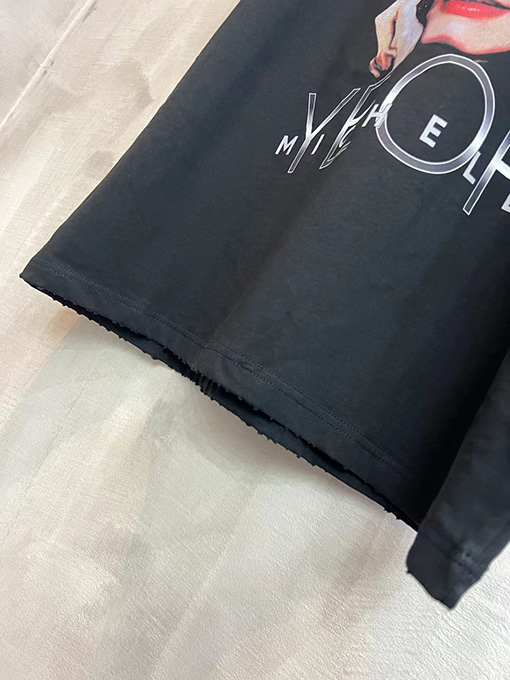 バレンシアガコピープリント半袖tシャツ