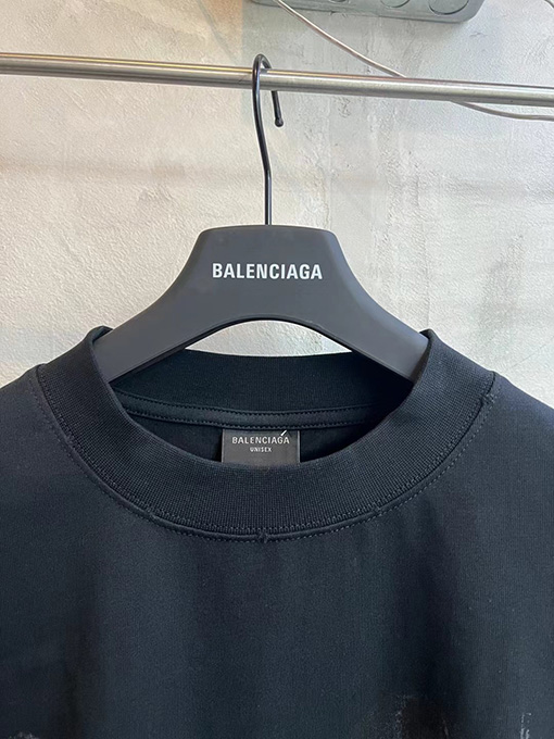 バレンシアガ通気性のあるプリント半袖Tシャツ