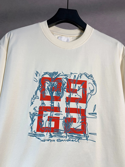 ジバンシイTOMOコラボ クルーネック半袖Tシャツ
