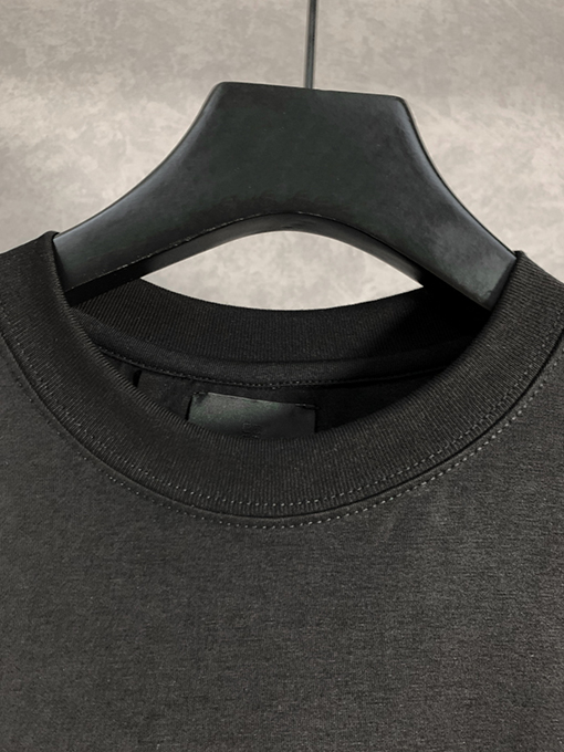 ジバンシイTOMOコラボ クルーネック半袖Tシャツ