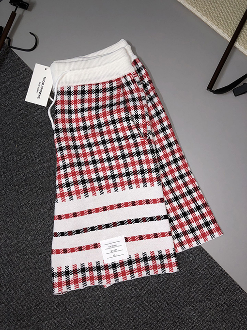 トムブラウン2025SSニットパンツ