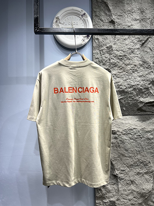 バレンシアガバイカラー英字ロゴ半袖Tシャツ