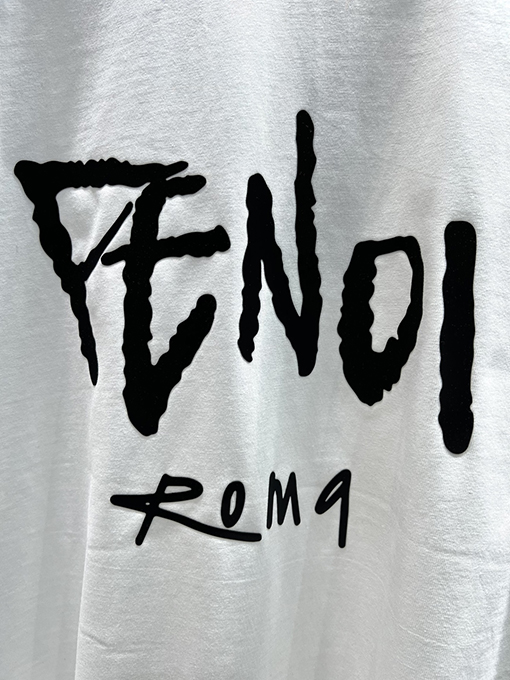 フェンディ フラッグテープデザイン半袖Tシャツ