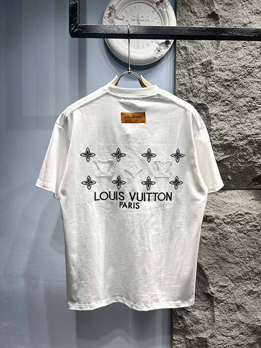 ルイヴィトンコピー新しい布刺繍ロゴ半袖Tシャツ