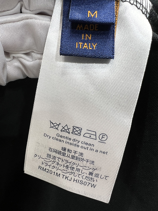 ルイヴィトンコピー新しい布刺繍ロゴ半袖Tシャツ