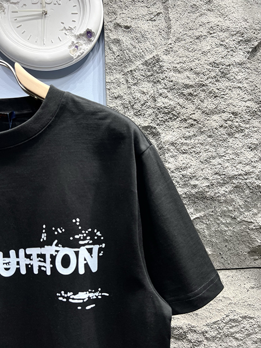 ルイヴィトン新しい文字プリントロゴ半袖Tシャツ