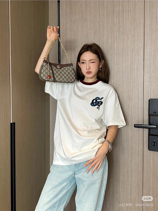 グッチスーパーコピー新しい限定半袖Tシャツ