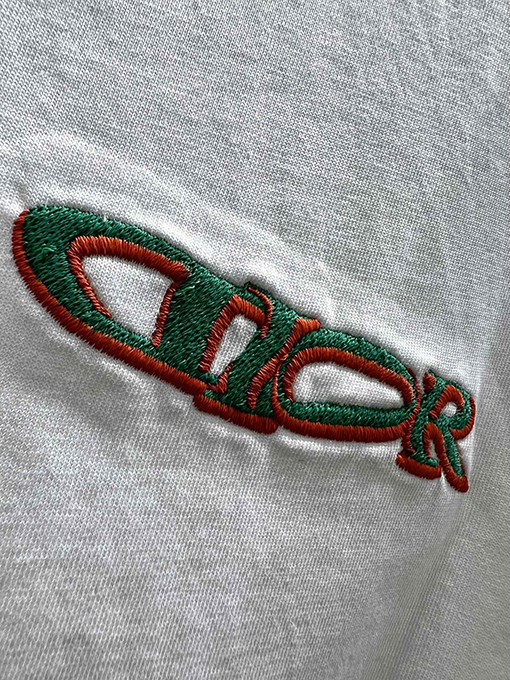 ディオール刺繍マイクロラベル半袖Tシャツ
