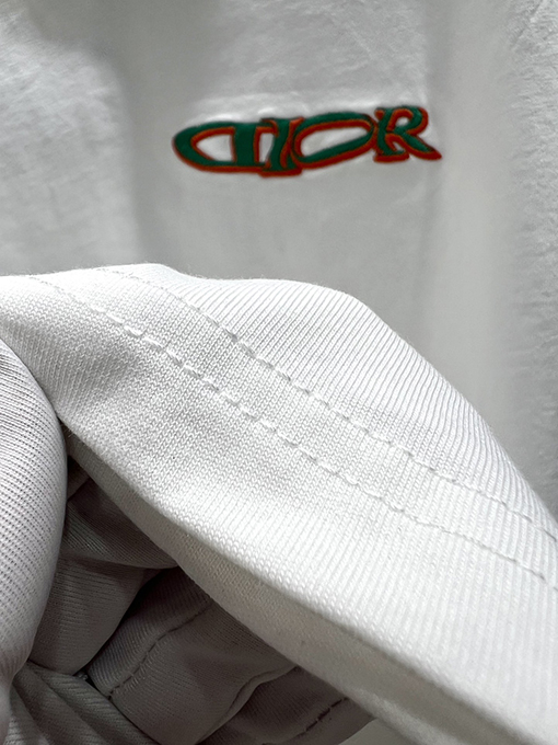 ディオール刺繍マイクロラベル半袖Tシャツ