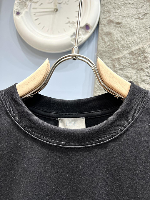 ディオール刺繍マイクロラベル半袖Tシャツ