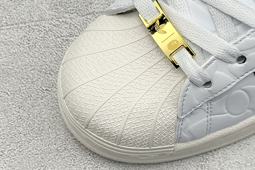 Bape x Adidas Superstar シェルトゥカジュアルスニーカー