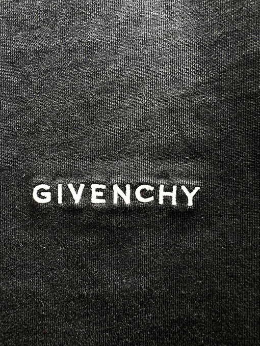ジバンシイコピー新しい刺繍マイクロラベル半袖Tシャツ