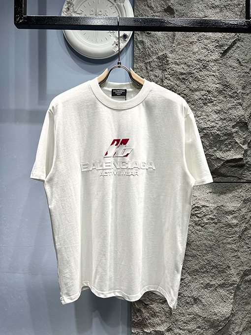 バレンシアガスーパーコピー新しいステッチプリントロゴ半袖Tシャツ