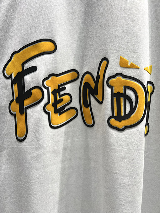 フェンディ新しいプリント半袖Tシャツ