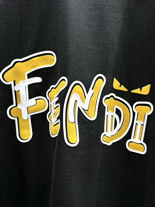 フェンディ新しいプリント半袖Tシャツ