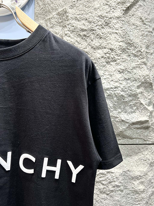ジバンシイアルファベット半袖Tシャツ