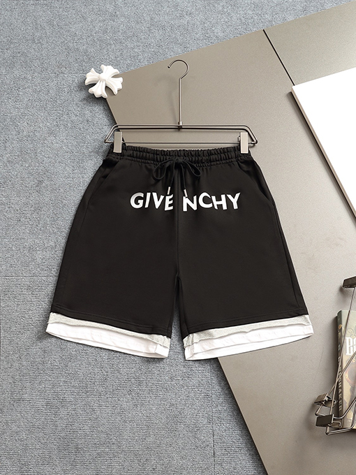 ジバンシイ専門店と同じ毛糸ショートパンツ