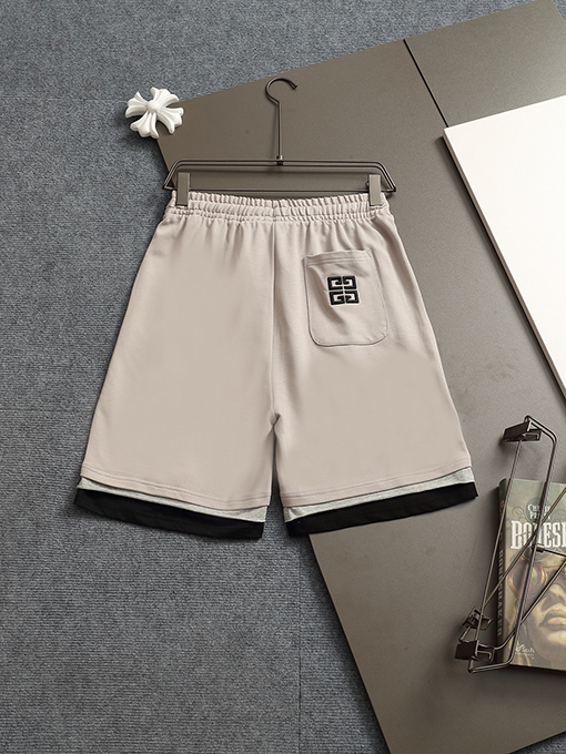 ジバンシイ専門店と同じ毛糸ショートパンツ