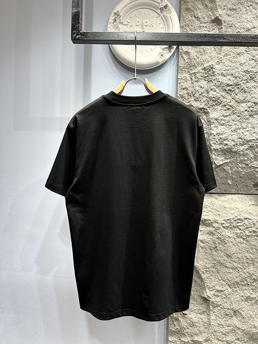 グッチスーパーコピー新しいアルファベットプリント半袖Tシャツ