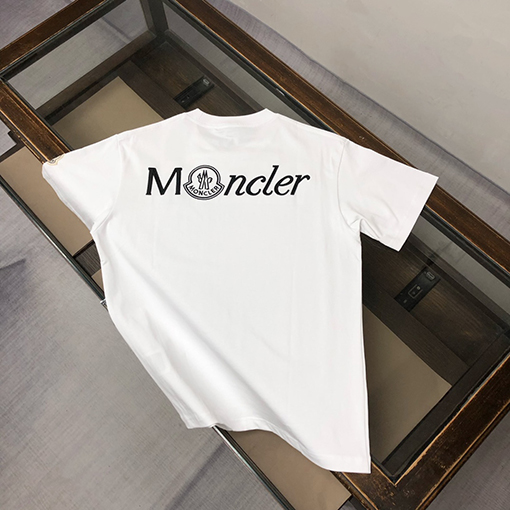 モンクレールカジュアル半袖Tシャツ