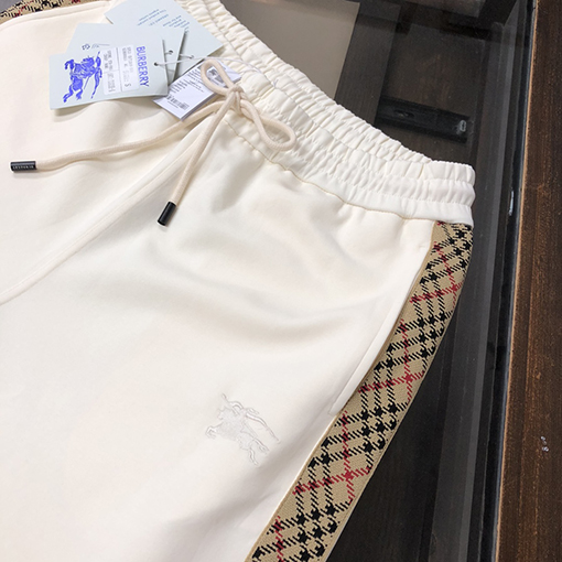 バーバリー新しいロゴシリーズパンツ