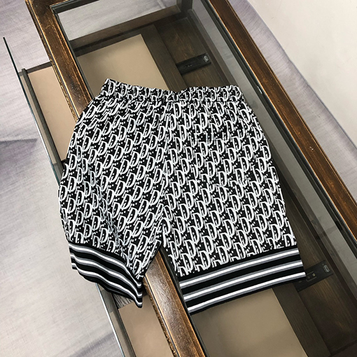 ディオールスーパーコピー新しいフルプリントロゴショーツ