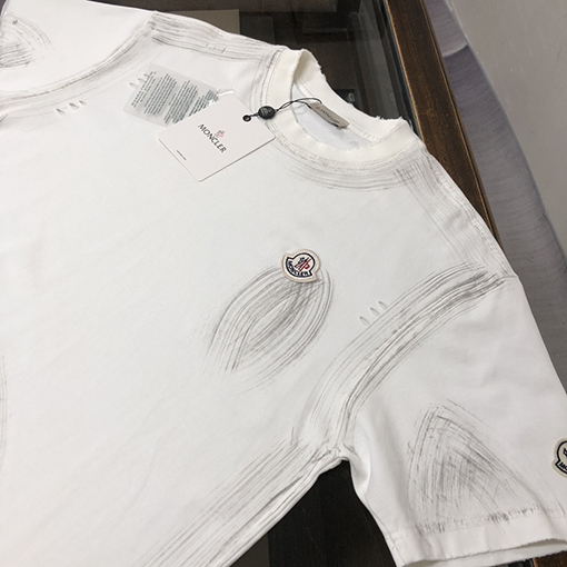 モンクレール新しい水洗いラウンドネック半袖Tシャツ