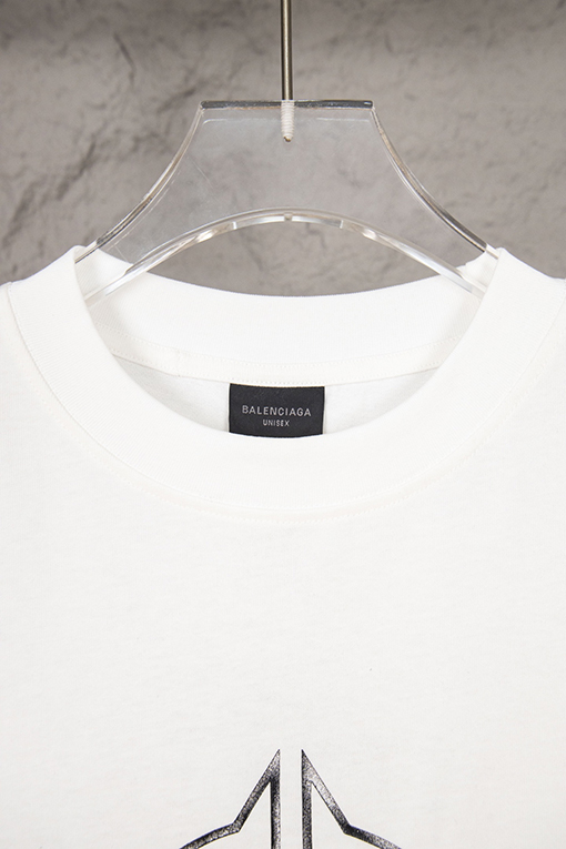 バレンシアガ反転パターン破裂プリントロゴ半袖Tシャツ