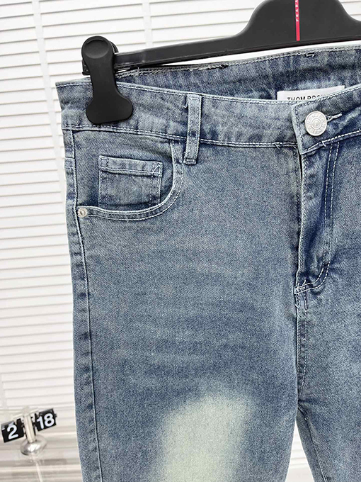 トムブラウン新しい薄いジーンズ