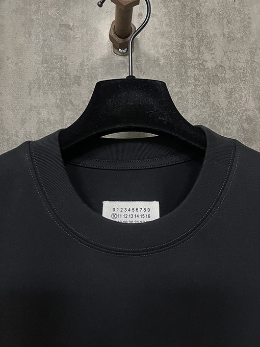 マルタンマルジェラ25ss新しいカレンダー透かし文字プリント半袖Tシャツ
