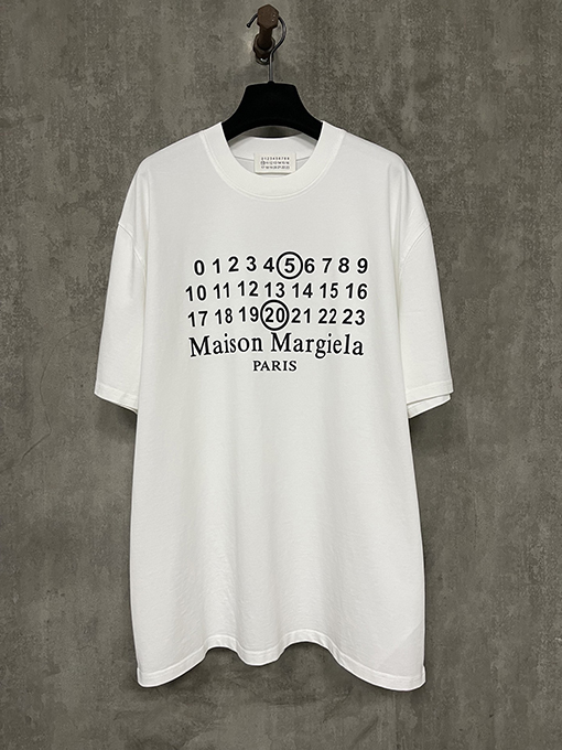マルタンマルジェラスーパーコピークラシック520アルファベットロゴプリント半袖Tシャツ