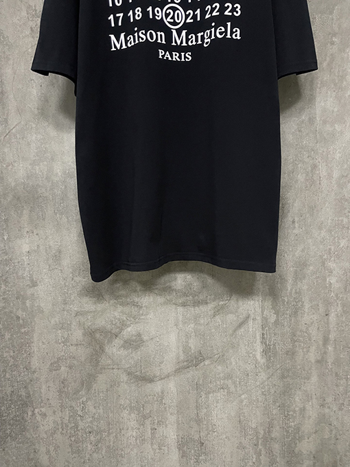 マルタンマルジェラスーパーコピークラシック520アルファベットロゴプリント半袖Tシャツ