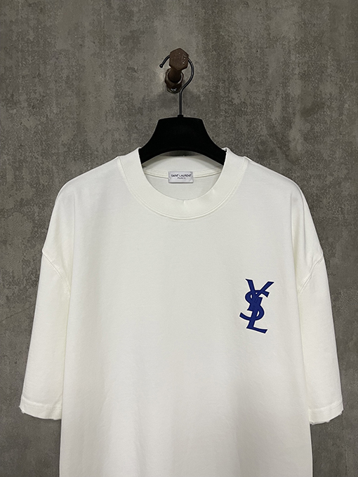 サンローランスーパーコピークラシックなロゴプリントの重い半袖Tシャツ