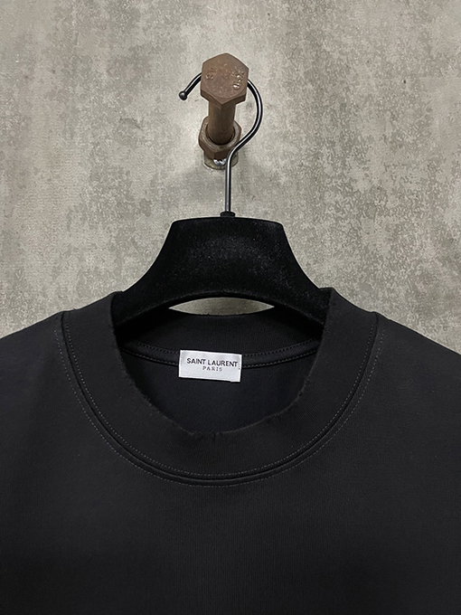 サンローランスーパーコピークラシックなロゴプリントの重い半袖Tシャツ