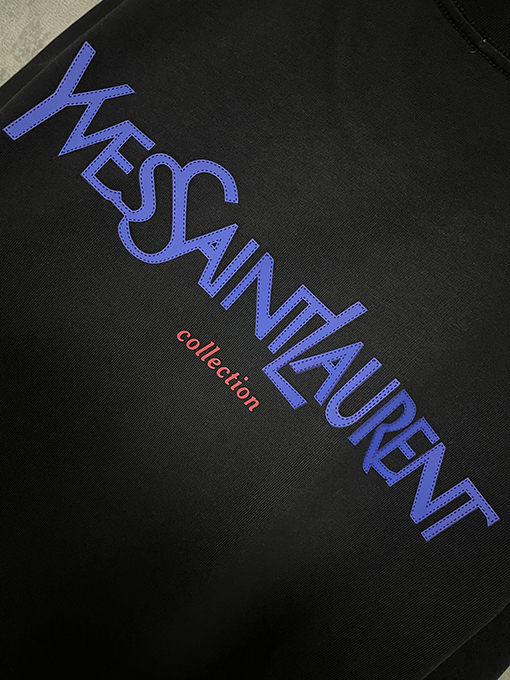 サンローランスーパーコピークラシックなロゴプリントの重い半袖Tシャツ