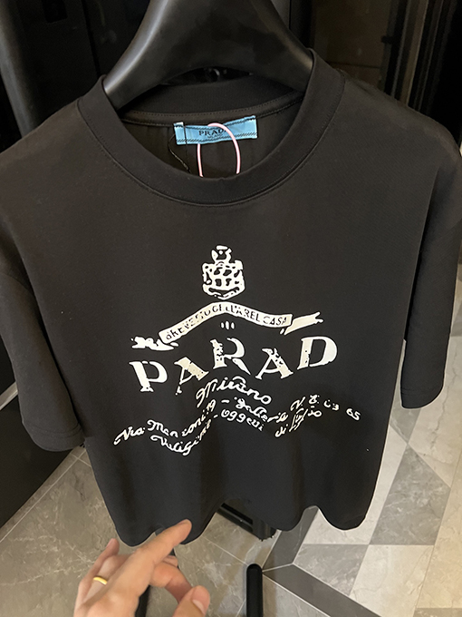 プラダアルファベットクラウン半袖Tシャツ