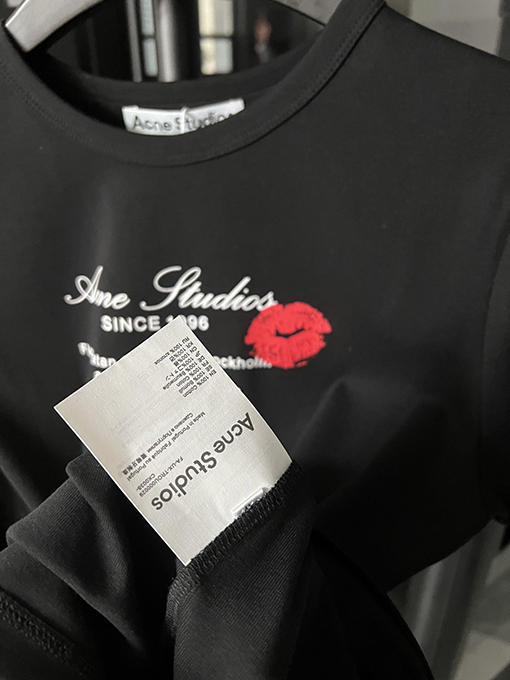 アクネストゥディオズリッププリントロゴプリントカジュアル半袖Tシャツ