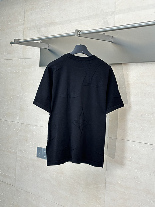 ルイヴィトンスーパーコピー黒い花のラウンドネックニット半袖Tシャツ