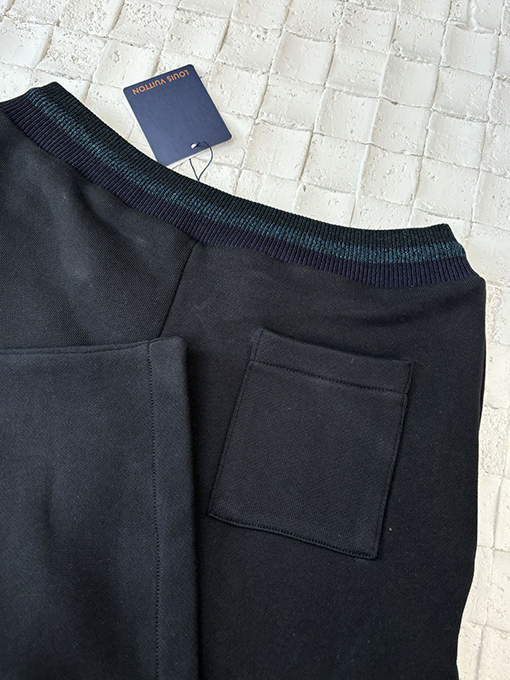 ルイヴィトン新しいロゴ刺繍パンツ