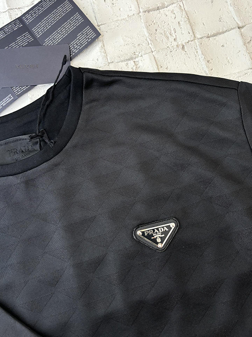 プラダ25Ss新しいクラシックロゴ三角ダークストライプ半袖Tシャツ