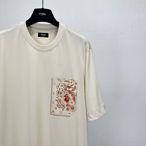フェンディポケットプリント半袖Tシャツ