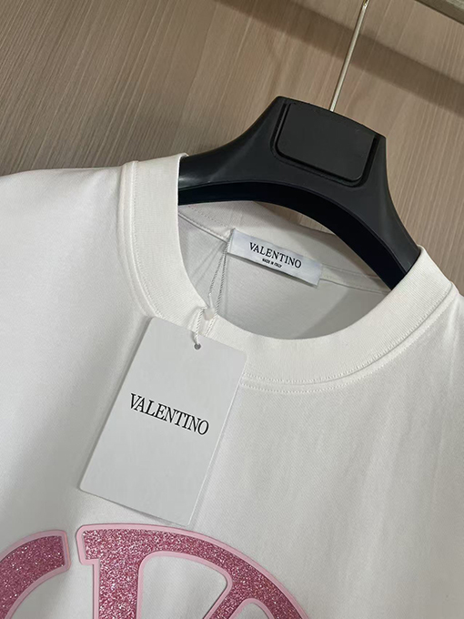 ヴァレンティノスーパーコピー新しいラウンドネックTシャツ