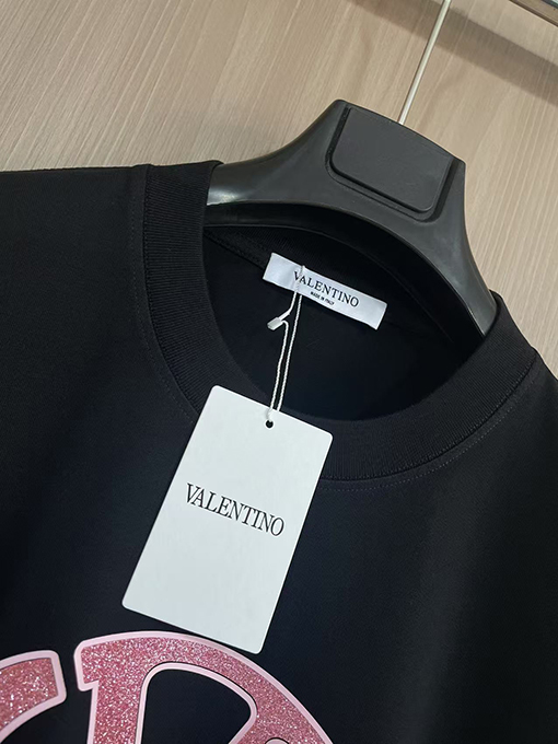 ヴァレンティノスーパーコピー新しいラウンドネックTシャツ